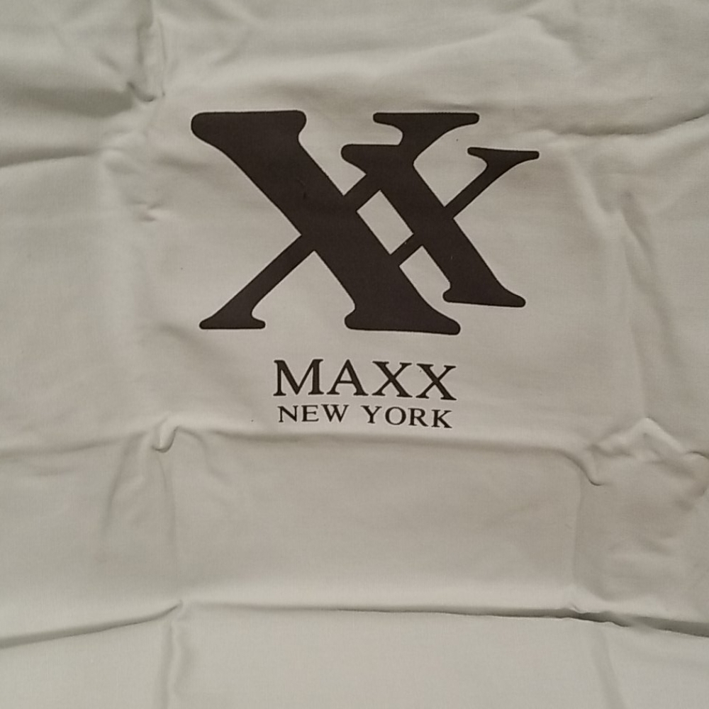 🌹MAXX New York Handbag - Picture 6 of 7
